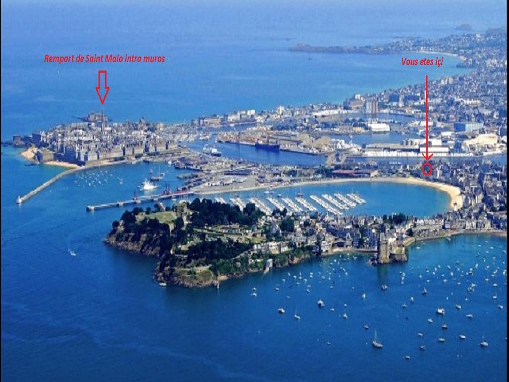 Appartement Saint Malo Vue Sur Mer Et Sur Intra Muros, Ferry, Plage Et Commerces A 50 M Exterior photo